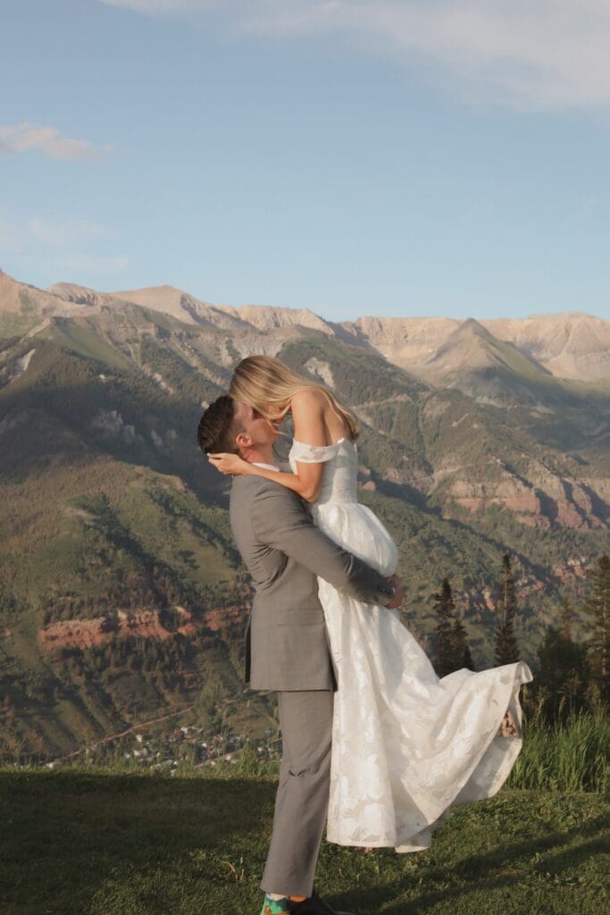 sapphire overlook in telluride elopement