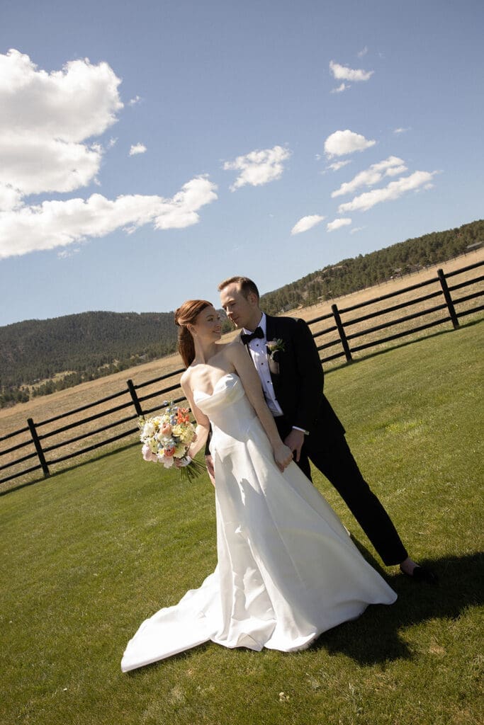 bride & groom spruce mountain ranch