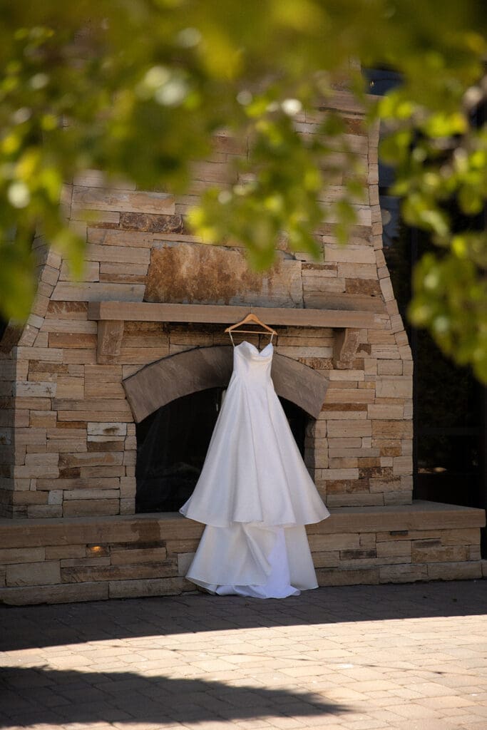wedding dress