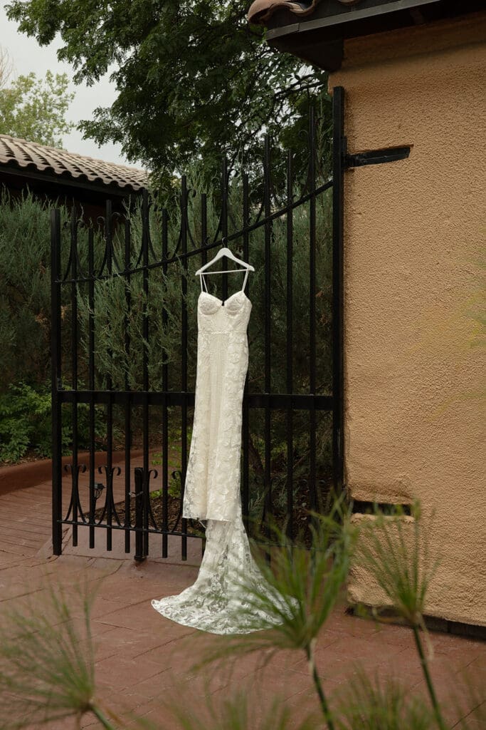 wedding dress